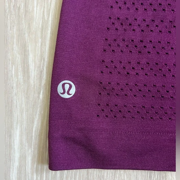 Lululemon Breeze Short Sleeve Squad Purple Marvel Mesh Perforated Shirt - Picture 4 of 8
